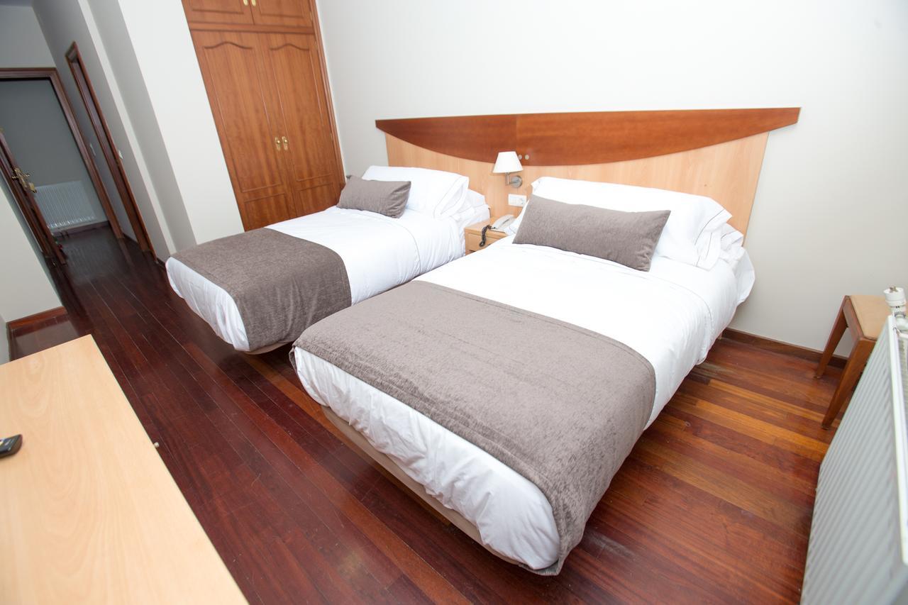 Hotel Real Ferrol Exterior foto